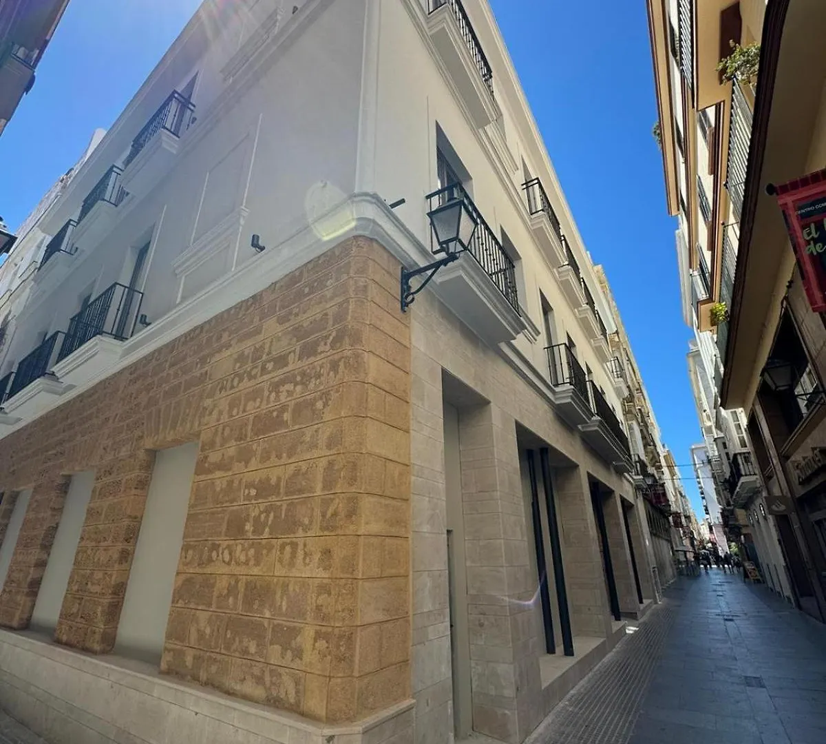 Qe Apartments Cadix