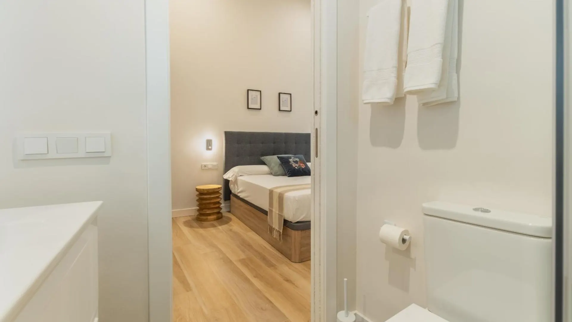 Qe Apartments Cadix