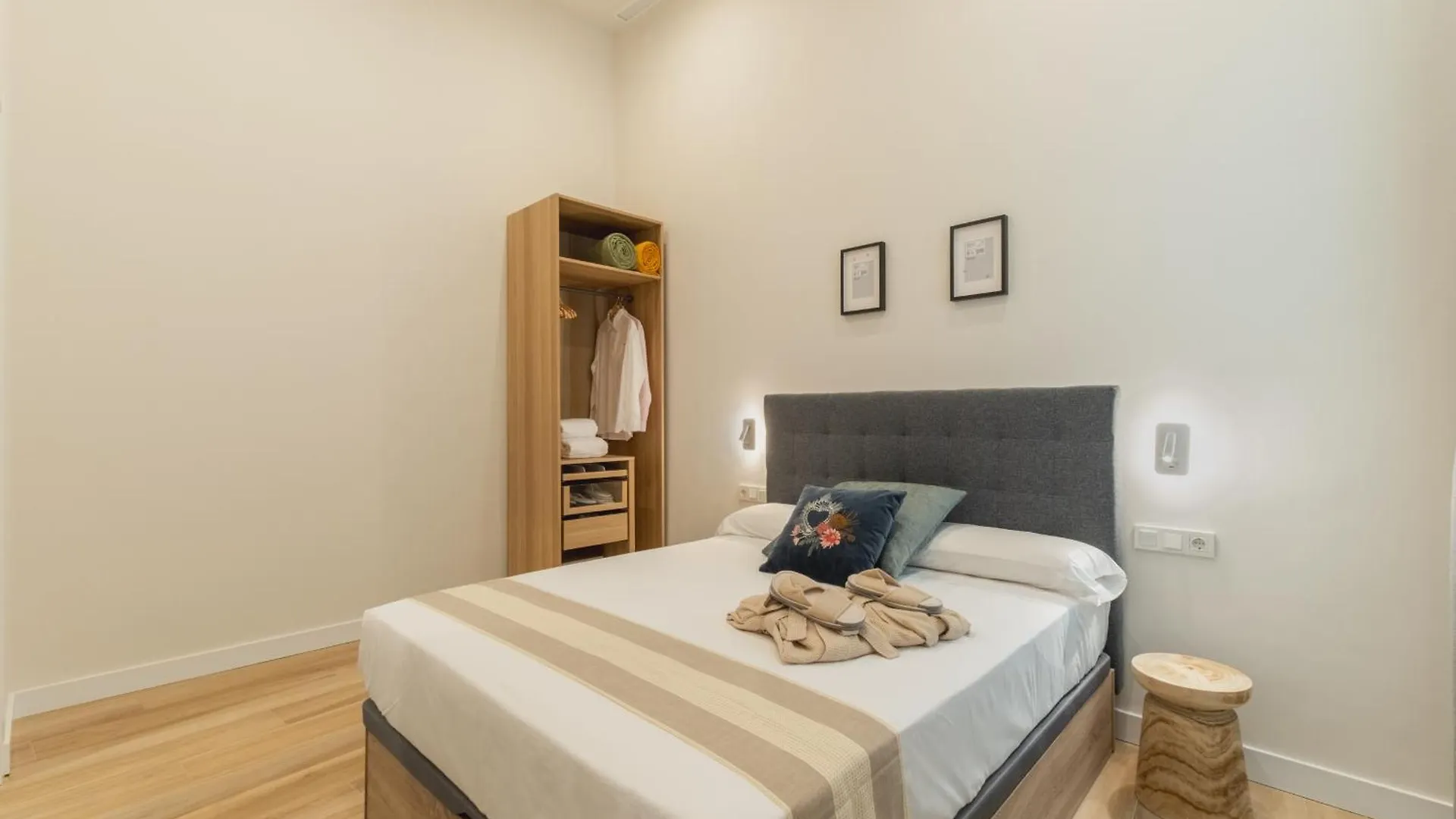 Qe Apartments Cadix 0*,  Espagne