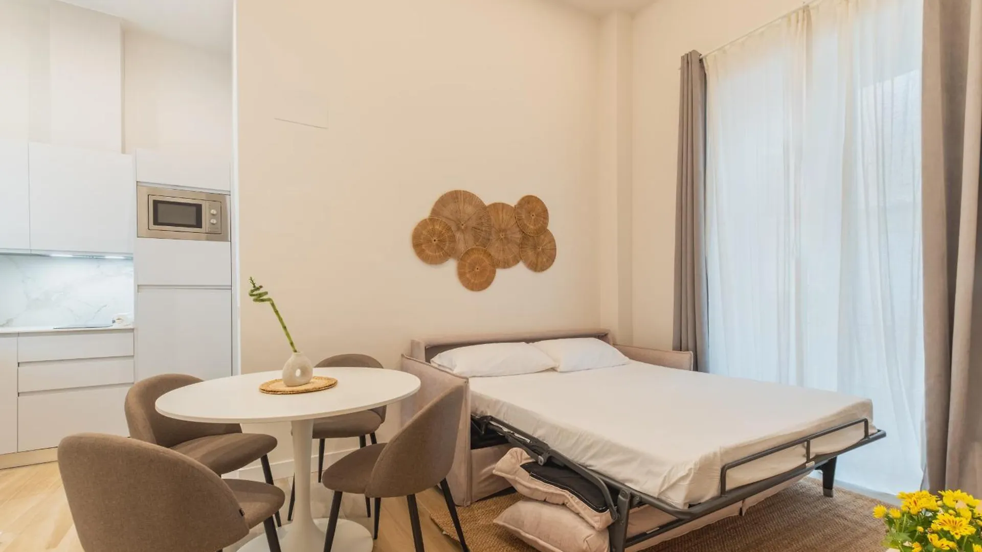 Qe Apartments Cadiz