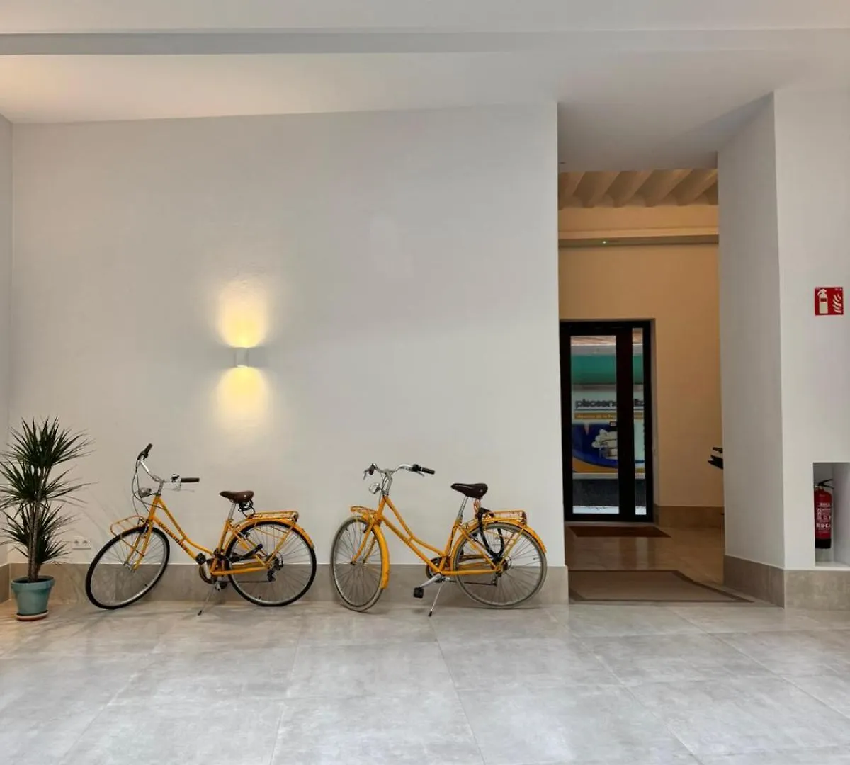 Qe Apartments Cadiz 0*,