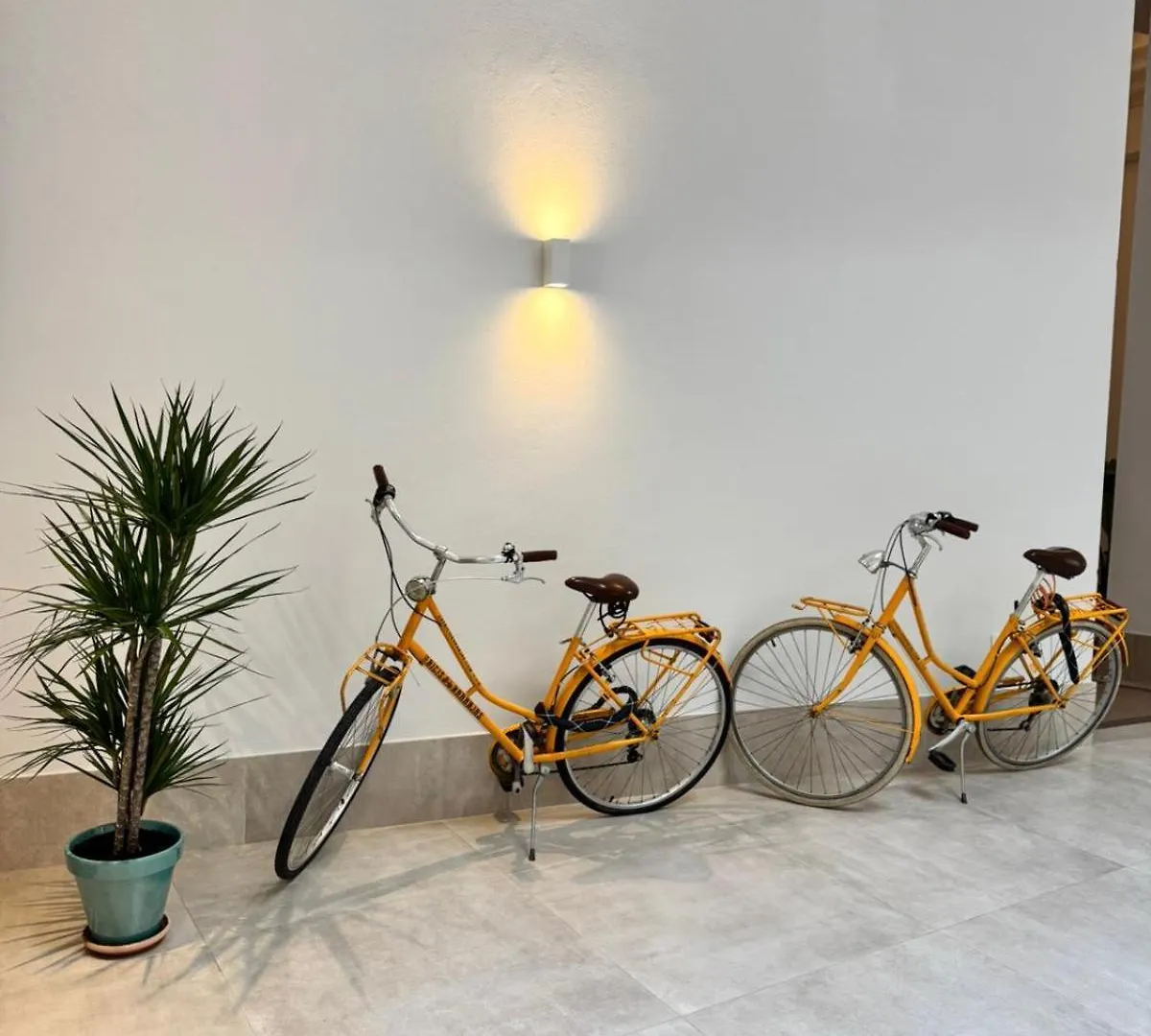 Qe Apartments Cadiz 0*,
