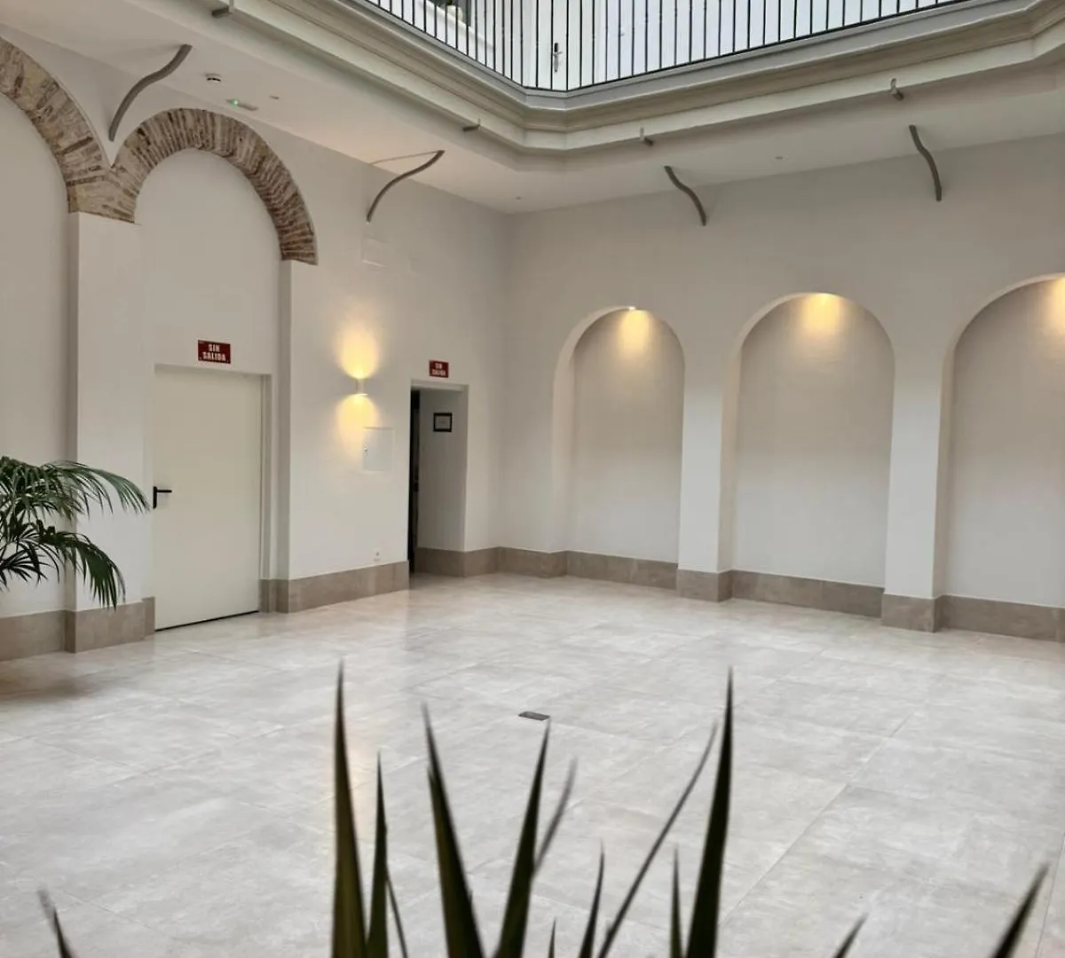 Qe Apartments Cadiz